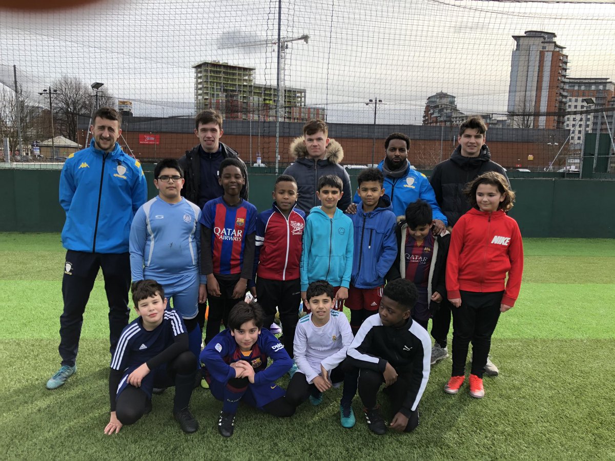 AdelChermiti's tweet photo. Amazing day today working with Leeds United academy coaches https://t.co/Oj5Vg0wcFi