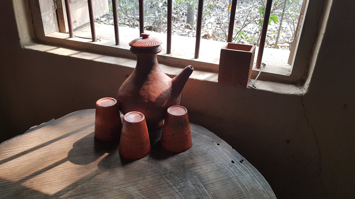 chowdhury_suzan's tweet image. মাটির ঘর রেস্তোরাঁ