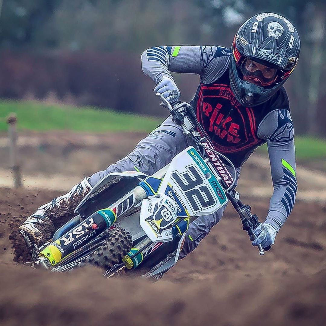 RHL_Activities's tweet photo. 2019 World Championship rider Brent Van Doninck will be lining up at Little Silver on March 15th for the opening round of the ACU British Motocross Championship brought to you by RHL Activities. π· - @mxgrietjemxpics #mxgb #ukmx #britishmx #mx #littlesilvermx #rhlactivities #acu https://t.co/ByKfgpOprD