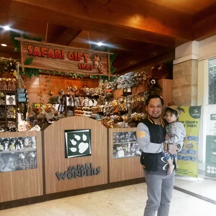 Gw_Abean's tweet photo. With my young boy.. https://t.co/eyrm9vihaW