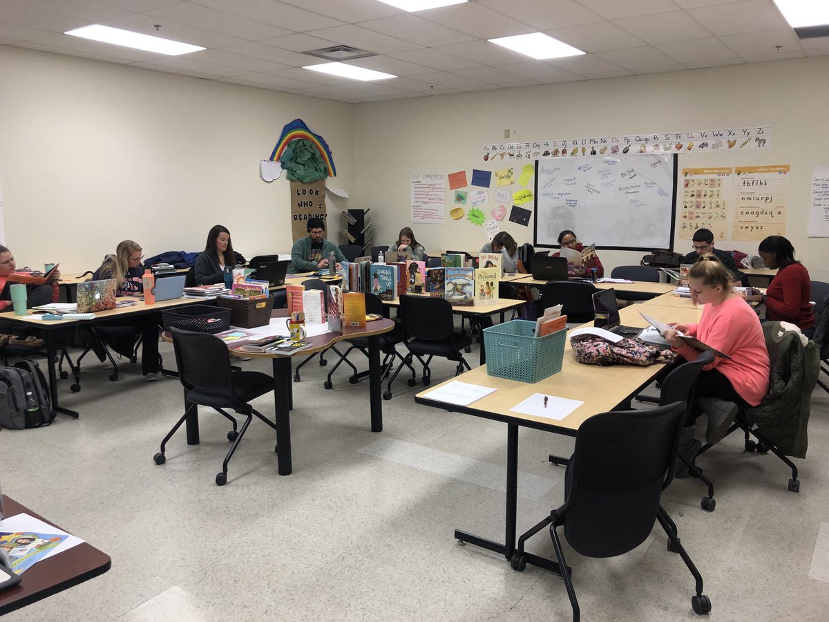 DrKMcGee's tweet photo. Taking a deep dive into our SS standards and reading books to support instruction. This is my favorite way to spend time in class on a Saturday. #MAT20 @FrostburgState @USMHnews #HappyProf #ReadersAreLeaders https://t.co/M8919UUHVT