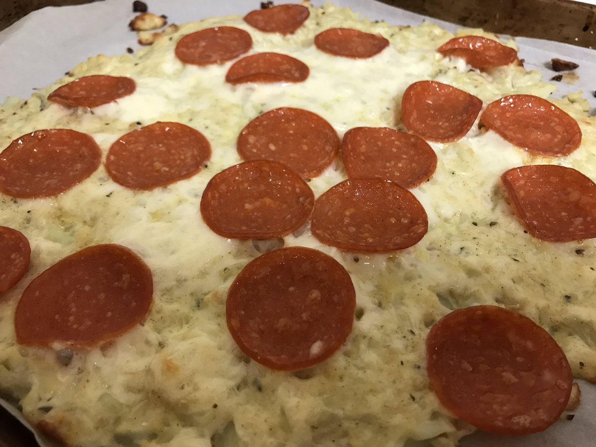hmeceducator's tweet photo. Food Studies 11: Alternative Pizza Crusts - Pizza part 2 😉
This time we have cauliflower crusts & potato crusts 😮 Ss were surprised w/ how their crusts turned out. Let’s incorporate more veggies!
#ADST #PRHomeEc #sd36learn #cauliflowercrust #potatocrust #morepizza https://t.co/L78XSProF5