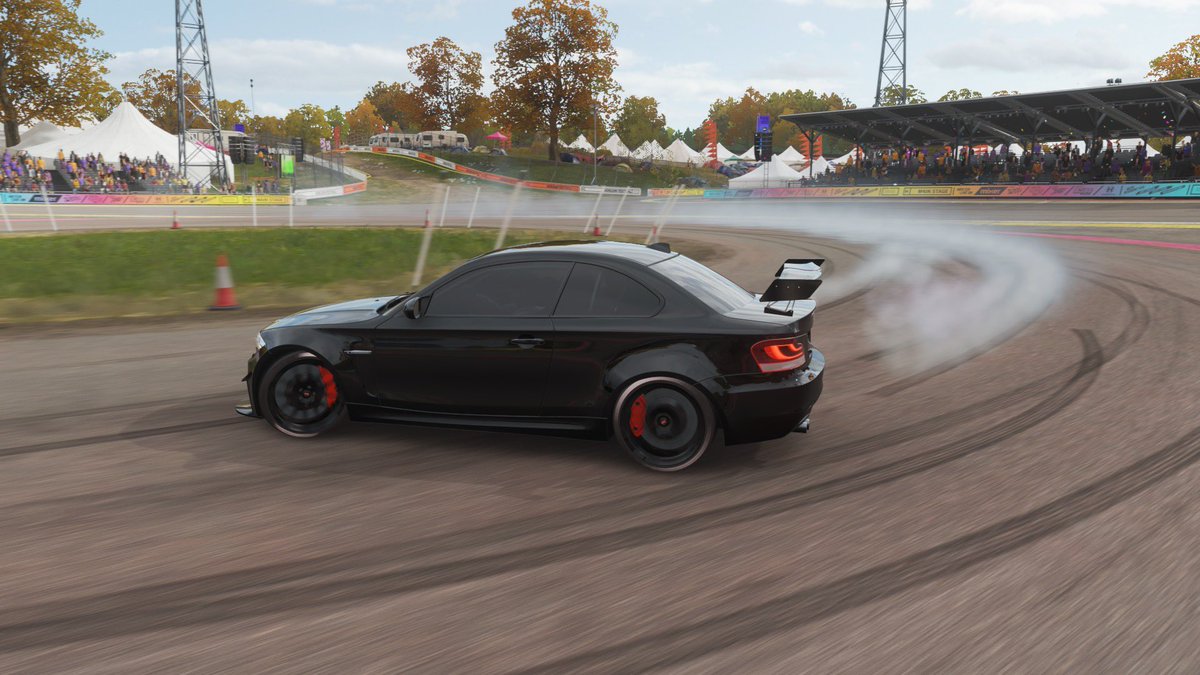 Johngar67263176's tweet image. Fresh bmw #ForzaHorizon4 #driftmachine