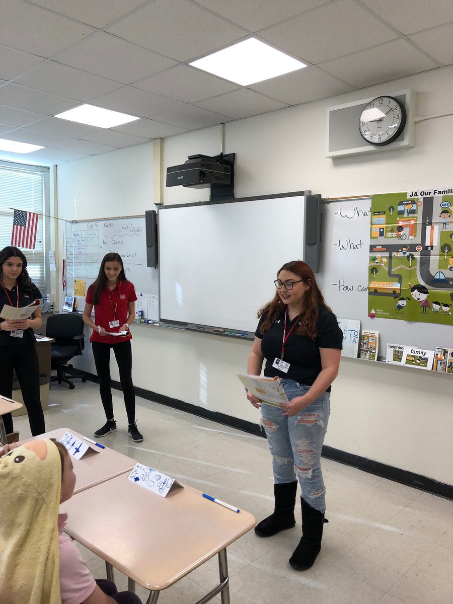 MHSMinistry's tweet photo. More NHS Marist students teaching junior achievement financial literacy programs https://t.co/xxjTLnn02J