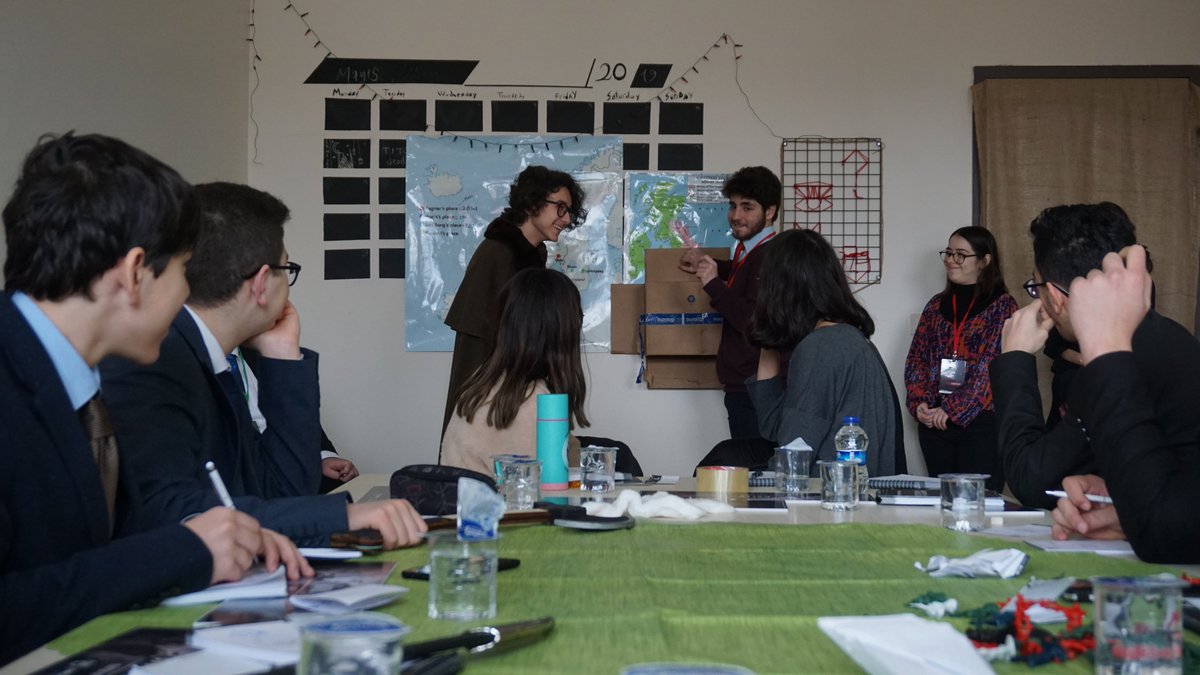 kaihlmun's tweet photo. Ragnar's Cabinet, at the third day of KAIHLMUN'20.

#kaihlmun #kaihlmun20 https://t.co/18m3bHNmc8