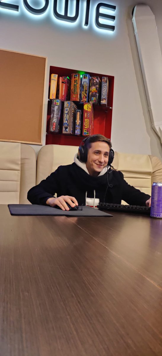 Even outside the game <a href="/elancsgo/">@elancs</a> is on point mentally 👀👀