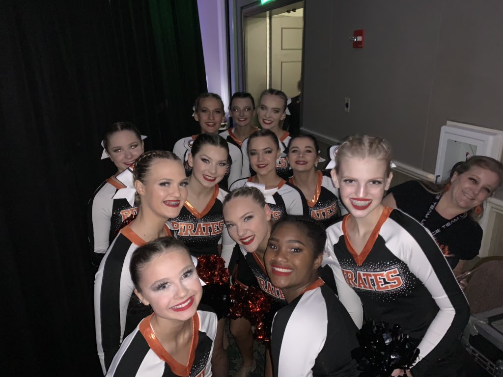 POM UP NEXT!! Tune into venue 2 livestream NOW!