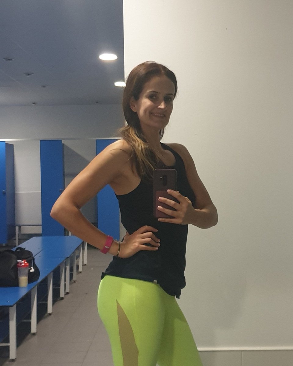 teruel1978's tweet photo. #laurafitness_78 #live #woman #feliz #disfrutar #gymmotivation #vidasana #arrecife #personaltrainer https://t.co/cU2ghihT9q