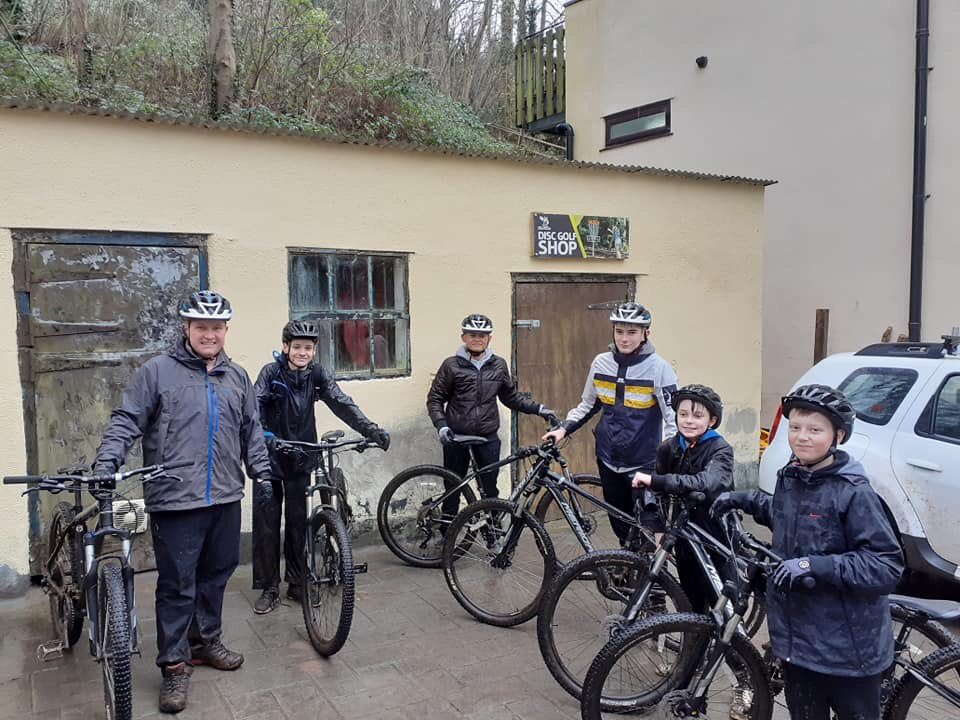 290ATC's tweet image. Great wet and muddy session mountain biking with our local adv trg provider, looking forward to trying new sports this year, even the CO kept up!  @MediaDevSom @OCDevonSomerset