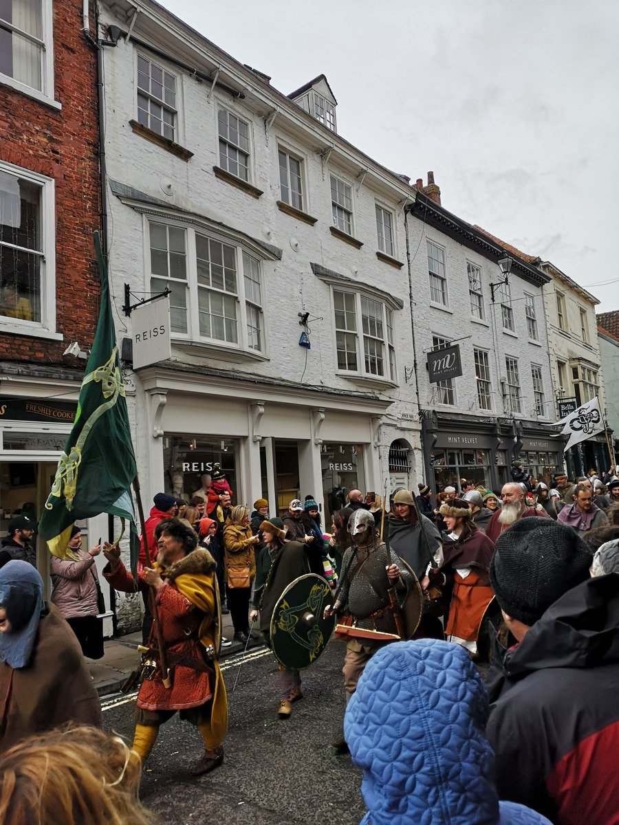 CascadeStiles's tweet photo. We enjoyed watching the viking March #vikingmarch #york https://t.co/tZDaU1MgVe