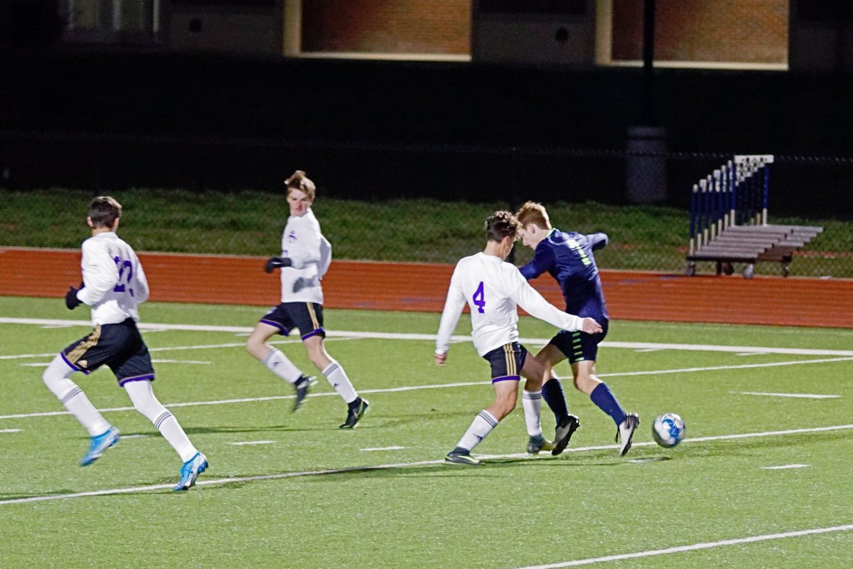 KGator11's tweet photo. A few more from @TCHSSoccerBoys last night. https://t.co/VB2mFqJEAo