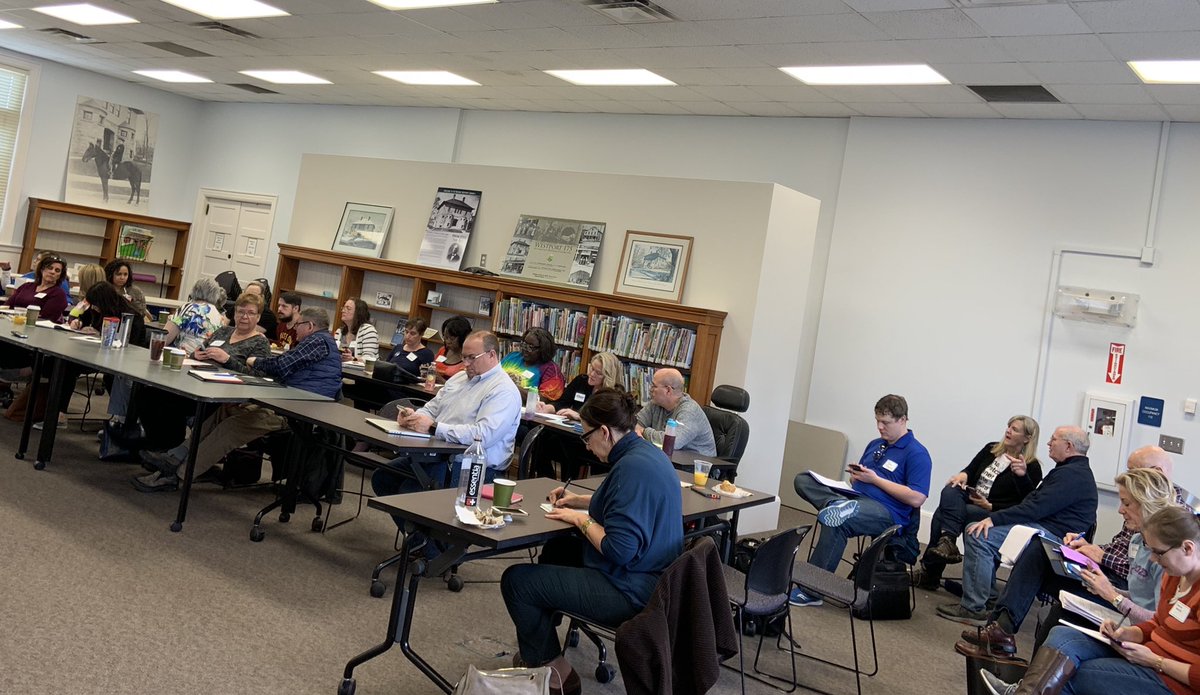 EmilyforKC's tweet photo. Spending the morning and afternoon with these great people learning new techniques, strategies and the ins and outs of running a campaign at Campaign School 101 with Kate-Coyne-McCoy.

#TeamEmily #Emily4MO #CampaignSchool #TrainingIsImportant https://t.co/ZSUoAugbhB