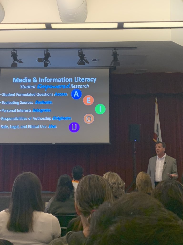 LaurenMStein's tweet image. Reintegrating cognitive hunger into student learning- INQUIRY through student-led questioning #evolvinglearner #cotsenELC2020 @CotsenAoT @evolvinglearner
