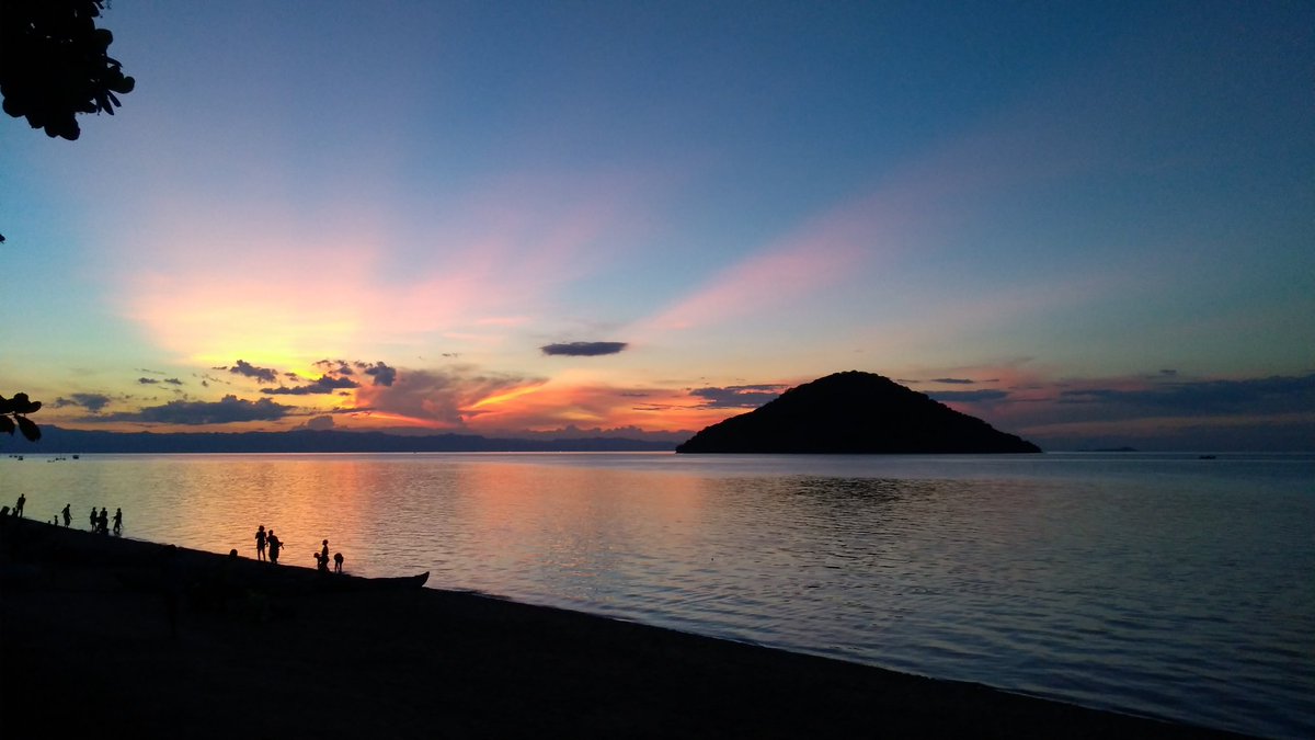 Lake Malawi can be amazing #nofilter