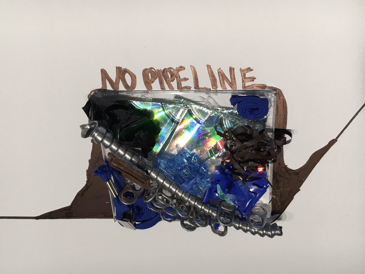OCE_CU's tweet photo. Collaborative art making @cu4thspace creating art about environmental justice and the need for dialogue and working together. Made from discarded materials this will grow and develop throughout the day as participants contribute. #NoPipeline #climatejustice #CUevent @CdnRoots https://t.co/kwxSw8NOh4