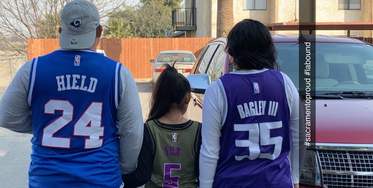 Gusavendano1989's tweet photo. #SacramentoProud #sactownkings #runsdeepinthefamily #staplesbound #kingsvsclippers @buddyhield @swipathefox @coachbagley1 https://t.co/4MLQ06VCC0