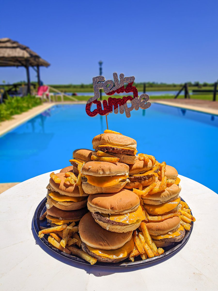 🅻🆄🅲🅰🆂 🇦🇷⭐⭐⭐ tweet media