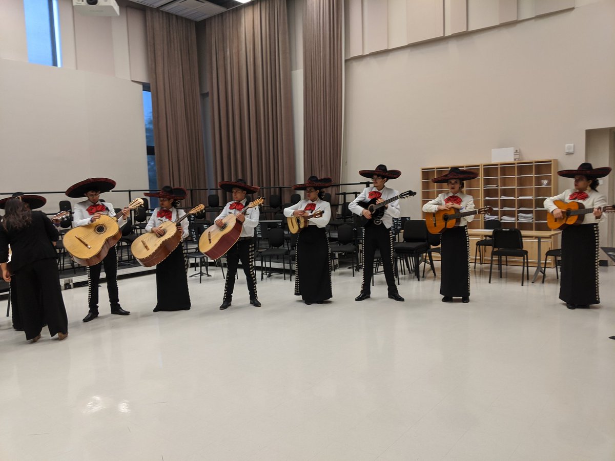 EDHS_AztecChoir's tweet photo. @AztecaEdhs in the warm up room ready to perform at UIL State Mariachi Contest in Edinburg, TX @EDAztecs_HS #TeamSISD #AztecEmpire #DreamCreate #SISDFineArts https://t.co/yx34r4akqZ