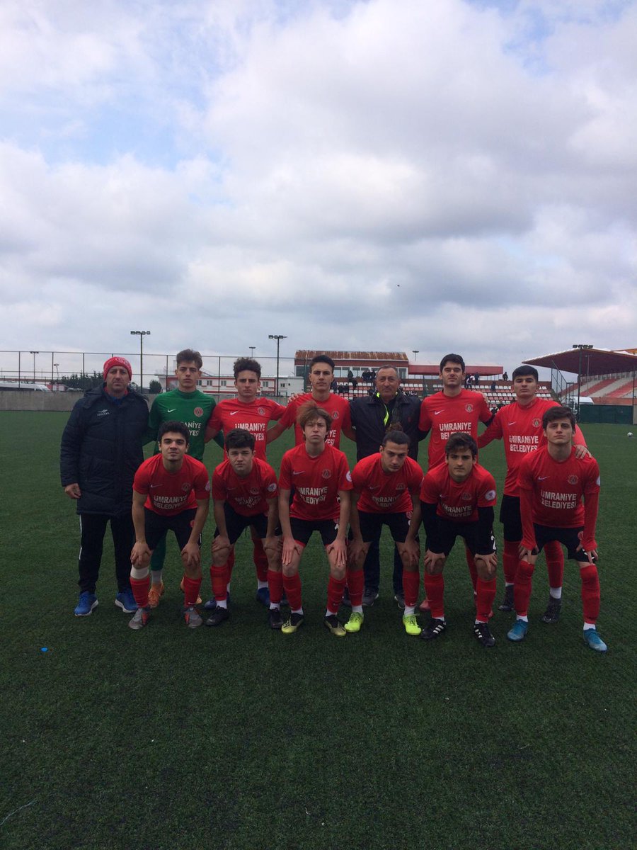 U17 gençlerimiz 3-0 net bir skorla galip geldi tebrikler
