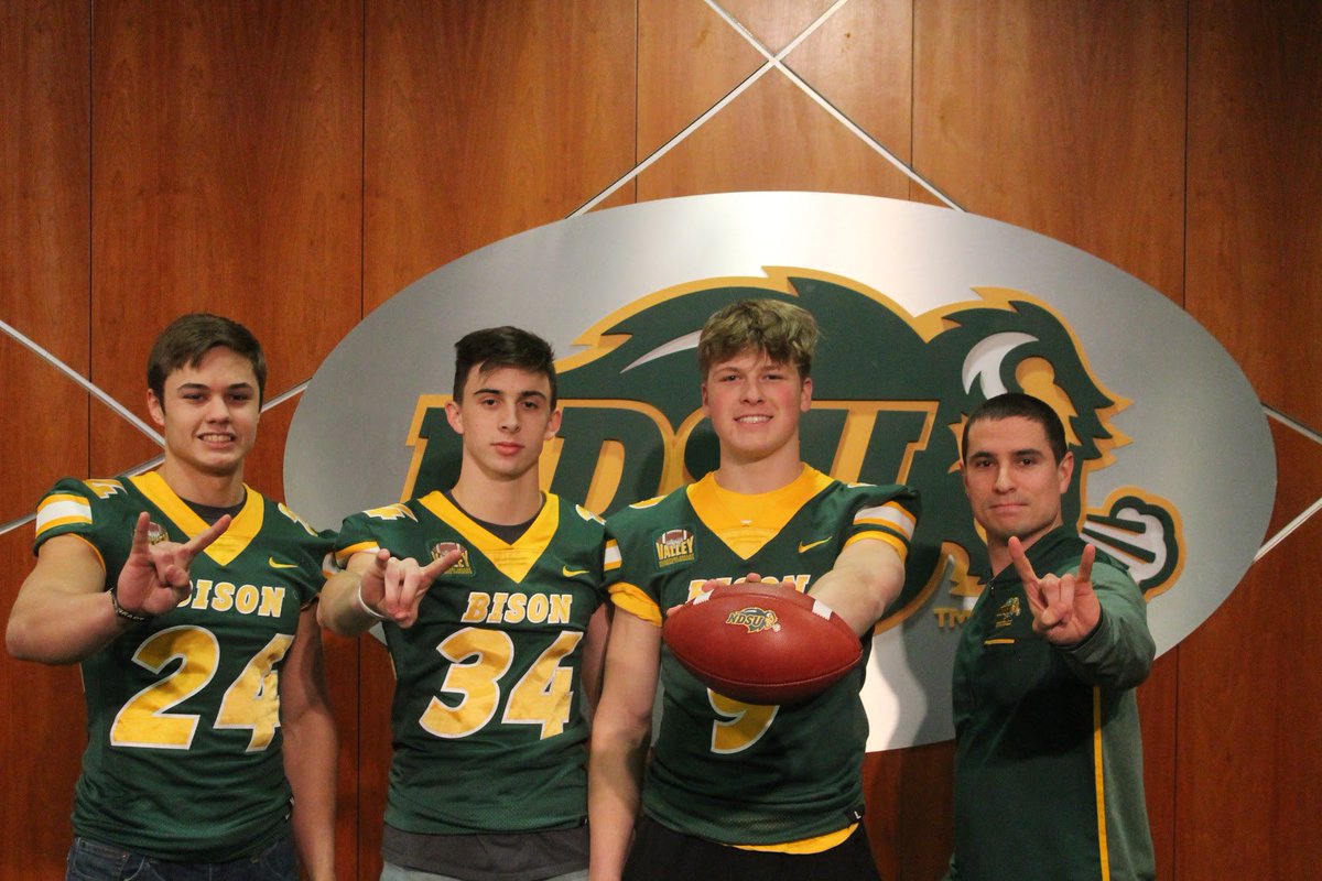 Had an awesome day visiting NDSU! Thanks for having me up @CoachKMorgs @CoachGrantOlson @FBCoachLarson and the entire staff for showing me the great Culture in Fargo!