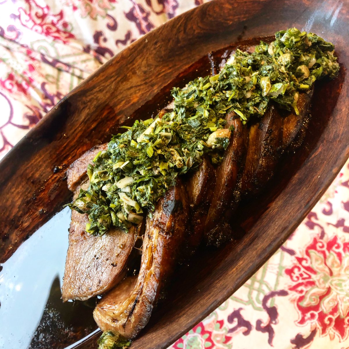 Peak_Deli's tweet photo. One of the chosen main dishes for the tasting yesterday, brisket cooked low and slow started on the barbecue and finished with chimichurri. It was between this and smokey chicken with an almond/ lemon/ parsley and chilli pangrattato. Which one would you have chosen? #weddingfood https://t.co/EWsmqFpPhF