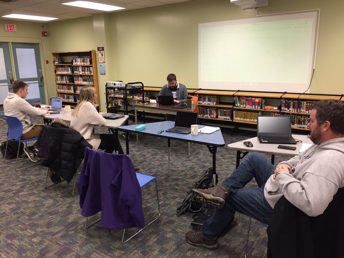 NHSPhillips's tweet photo. Saturday’s are for “Geoliteracy” for teachers @GISEd working on skills in ArcGIS #survey123 #collector #creatingmaps @OAGEEOntarioGeo thanks to area rep @MrBeard_OCDSB for running the workshop https://t.co/QtCvXapBxE