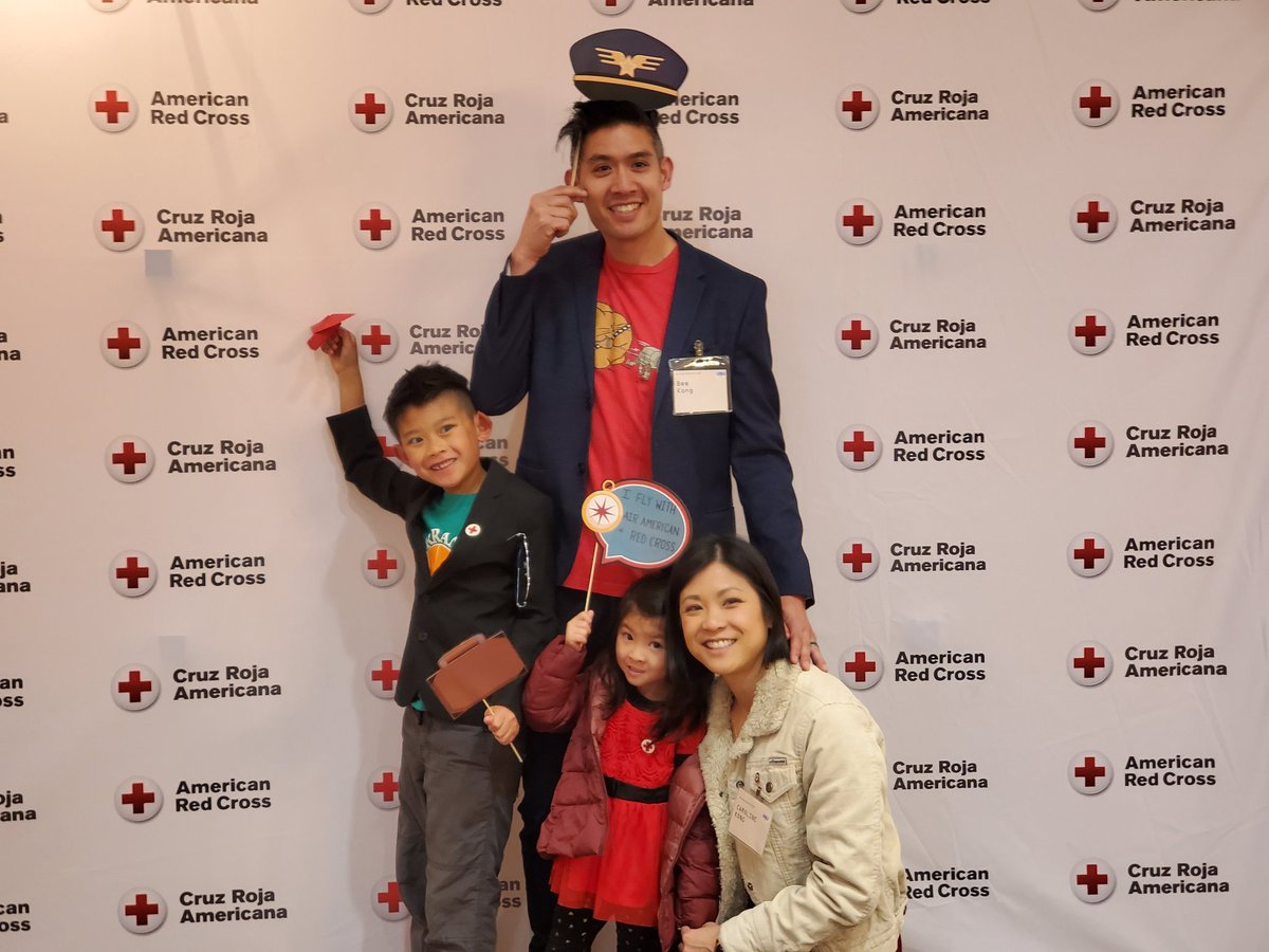 Bee Kong tweet media