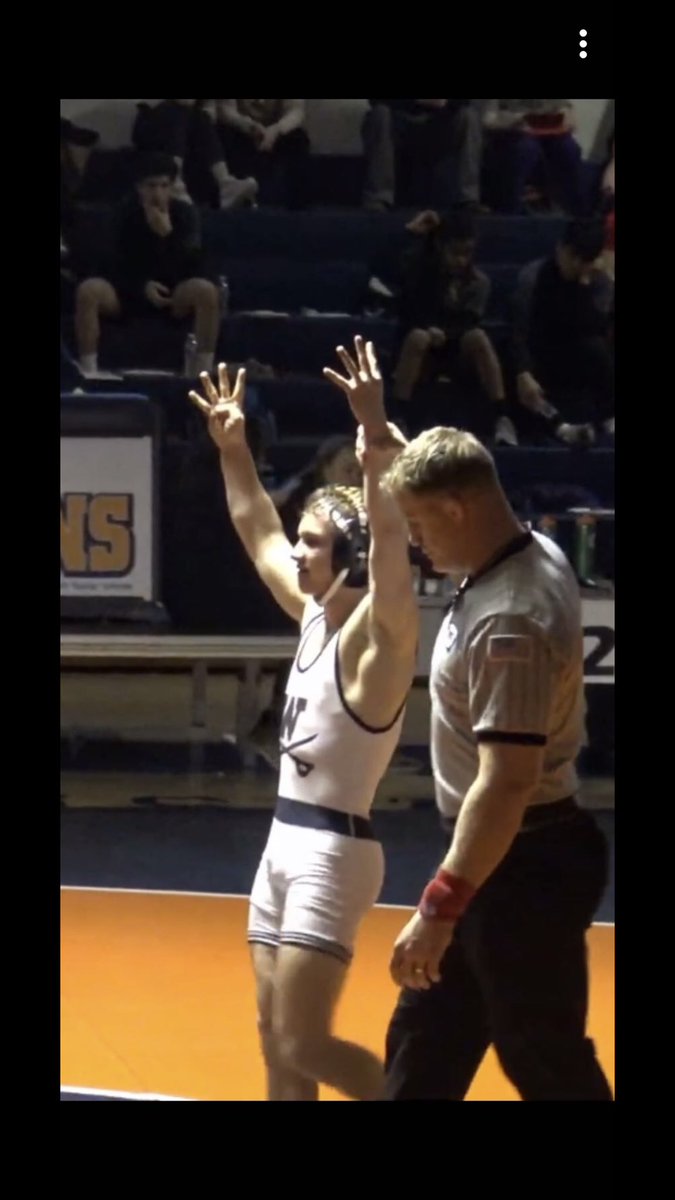 WTWtailgates's tweet photo. State CHAMPIONSHIP @ 5:30 in the Robinson main gym. Pop out to support @anthonymartin_6 🤼‍♂️🤼‍♂️🤼‍♂️ https://t.co/ngG9XbMbWj