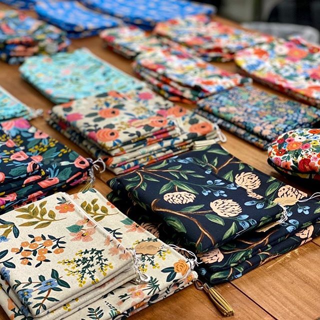 New &amp; cute...pouches, cosmetic bags &amp; eye masks! 👛🌹👁💄🍃🌸