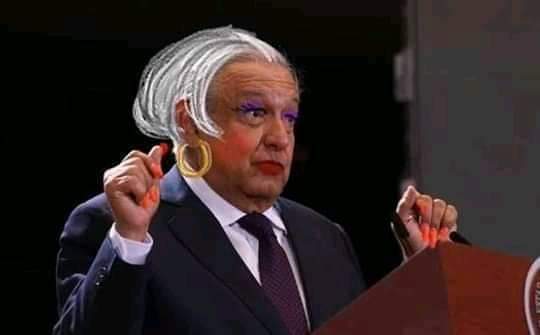 Pica_Telculo_'s tweet photo. #LopezElFeminicidaEresTu 
México: Andrés Manuel, necesitamos que te enfoques en lo que le está pasando a nuestras mujeres, las están matando. 

Andrés Manuel con su rifa:
*Pues no mi ciela* https://t.co/WUN0X9uHUd