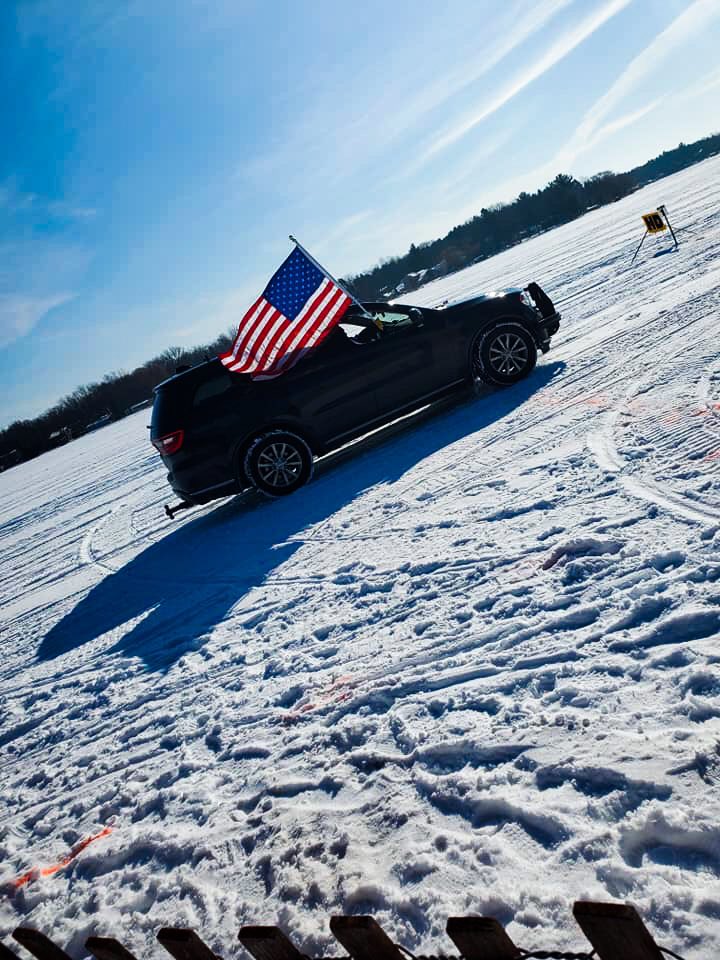 IsantiMNSheriff's tweet photo. Good luck to all the racers at Andy Englund's Fast Fifty On Long Lake. 

Sergeant Wade Book presented the colors with Andy's dad, Jimmy Englund.

#ICSO #FastFifty https://t.co/d6iUVnQjql
