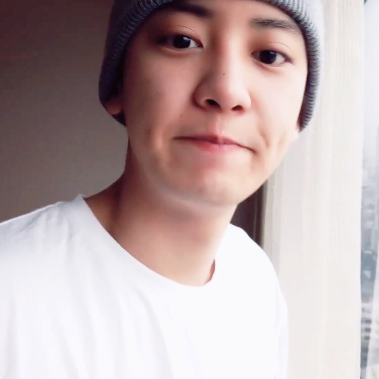 aggie_nutella's tweet photo. #8YearsWithCHANYEOL 

You changed my life. 💛
Thank you for your hard work.
Remember, always do what you love and never regret it

#CHANYEOL #찬열 #ArtistLoey 
#찬열데뷔8주년축하해 https://t.co/9pQoasQzDJ