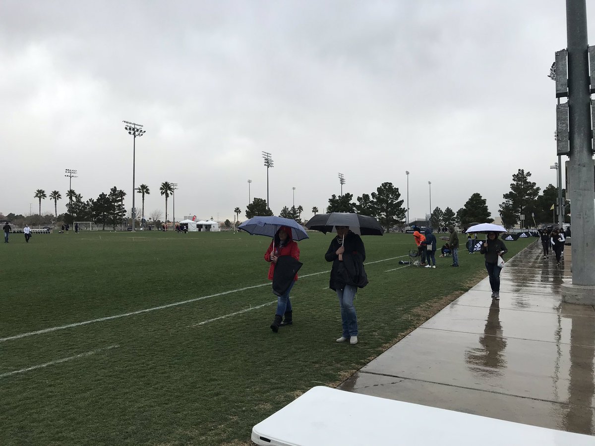 NEChristianSocc's tweet photo. Nothing like flying all the way to Las Vegas to have games delayed because of heavy rain. #SoccerCoachProblems #OutdoorSports @nccsentinels https://t.co/KbifA00T5J