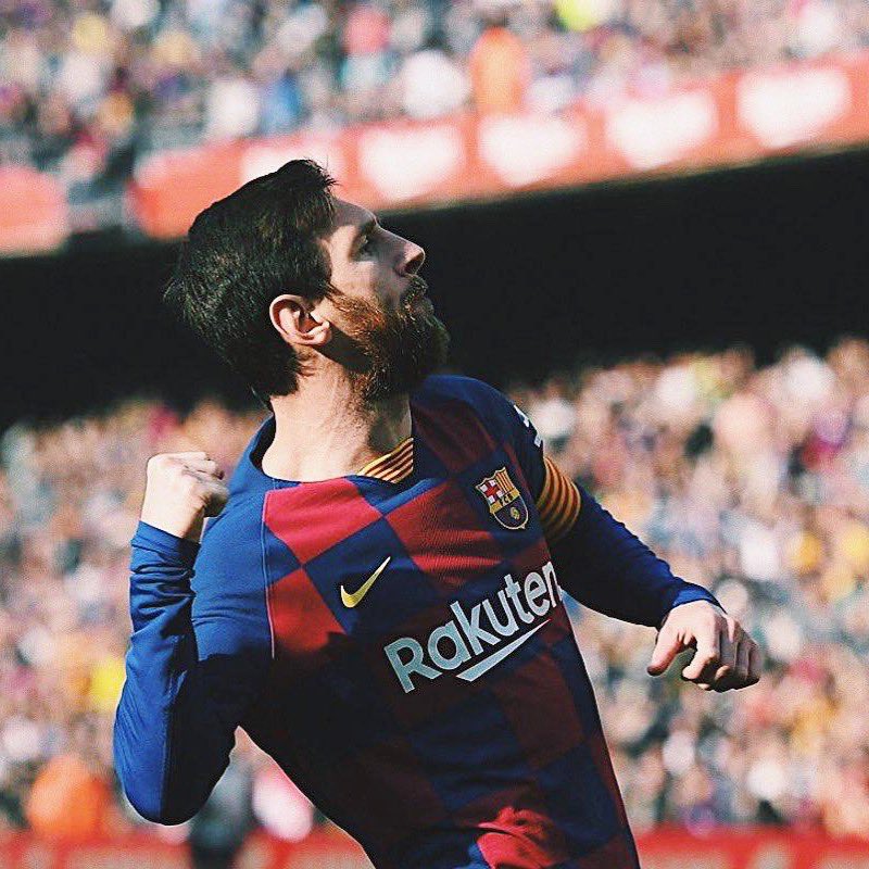 OFICIAL. Desde hoy, Lionel Messi es el único futbolista activo que participó en más de 1000 goles. 696 goles, 306 asistencias en 853 partidos. LOCURA.