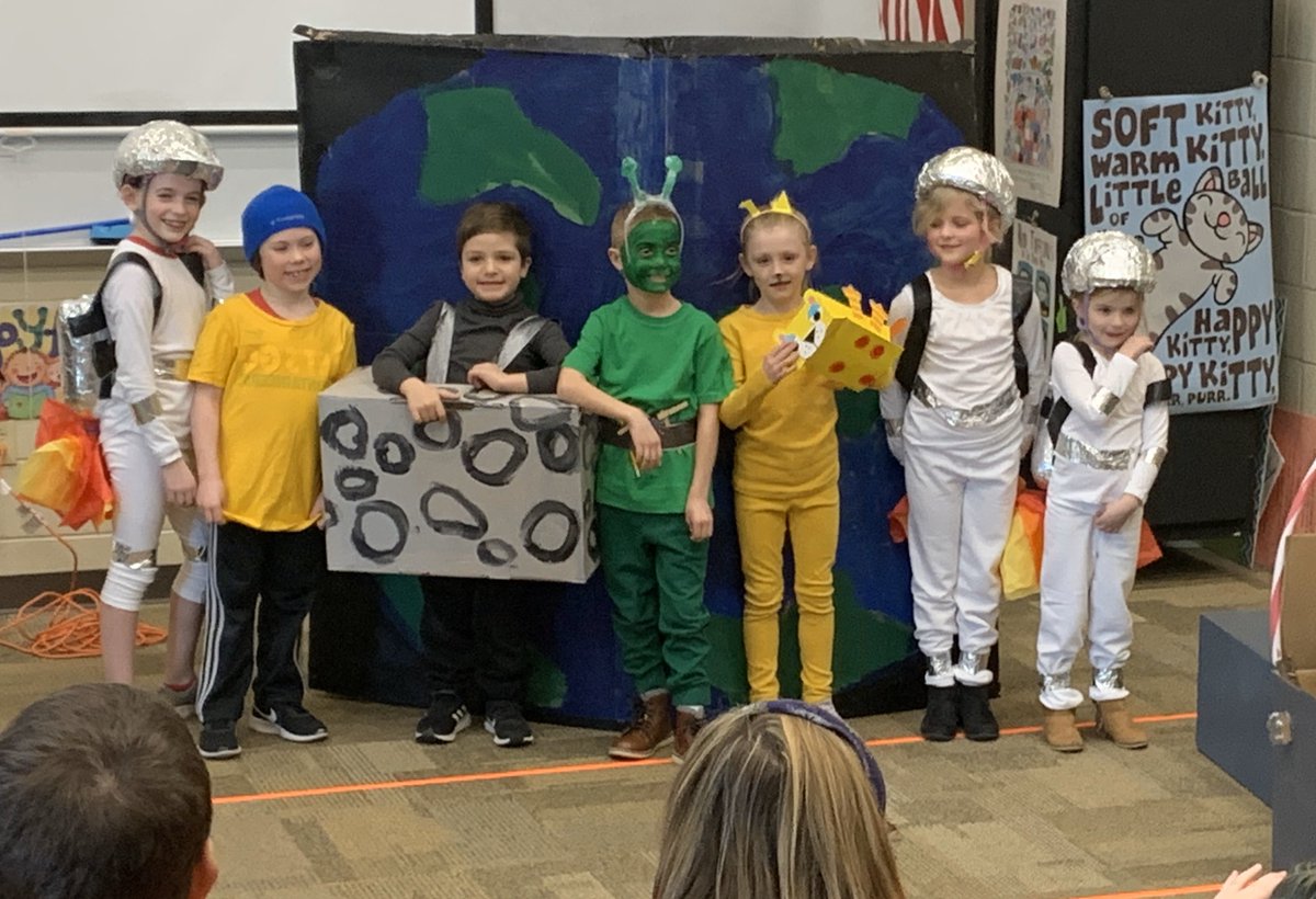 Go Sparkly Tigers! DI Rising Stars! So proud of you! <a href="/HSEDINation/">HSE DI</a> <a href="/msmit_tce/">Michelle Smit</a> #TCEcardinals