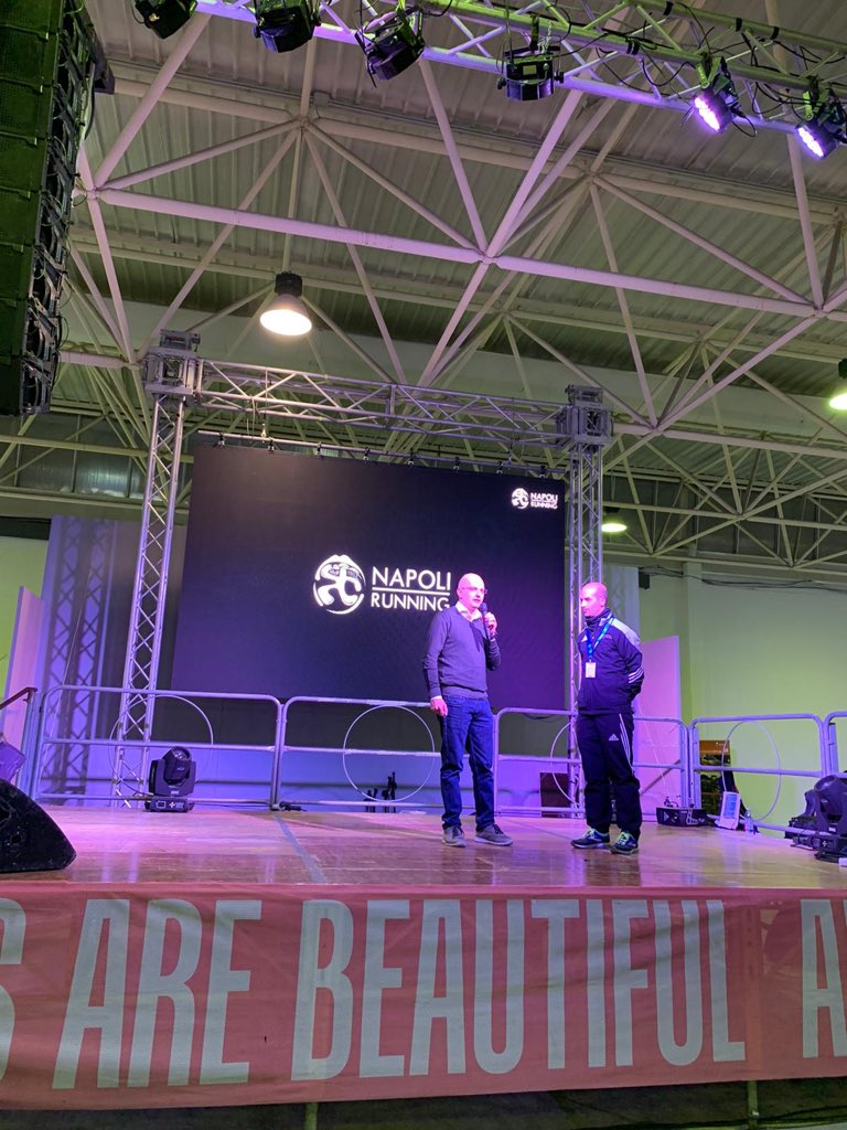 Oggi a #Napoli come partner della Napoli City Half Marathon 🏃‍🚀
#OpenFiber è orgogliosa di sostenere la crescita della città grazie anche all'infrastruttura in fibra #FTTH.
Ne parla allo Sport Expo il nostro Responsabile Marketing Operativo, Domenico Dichiarante.
#NapoliHalf