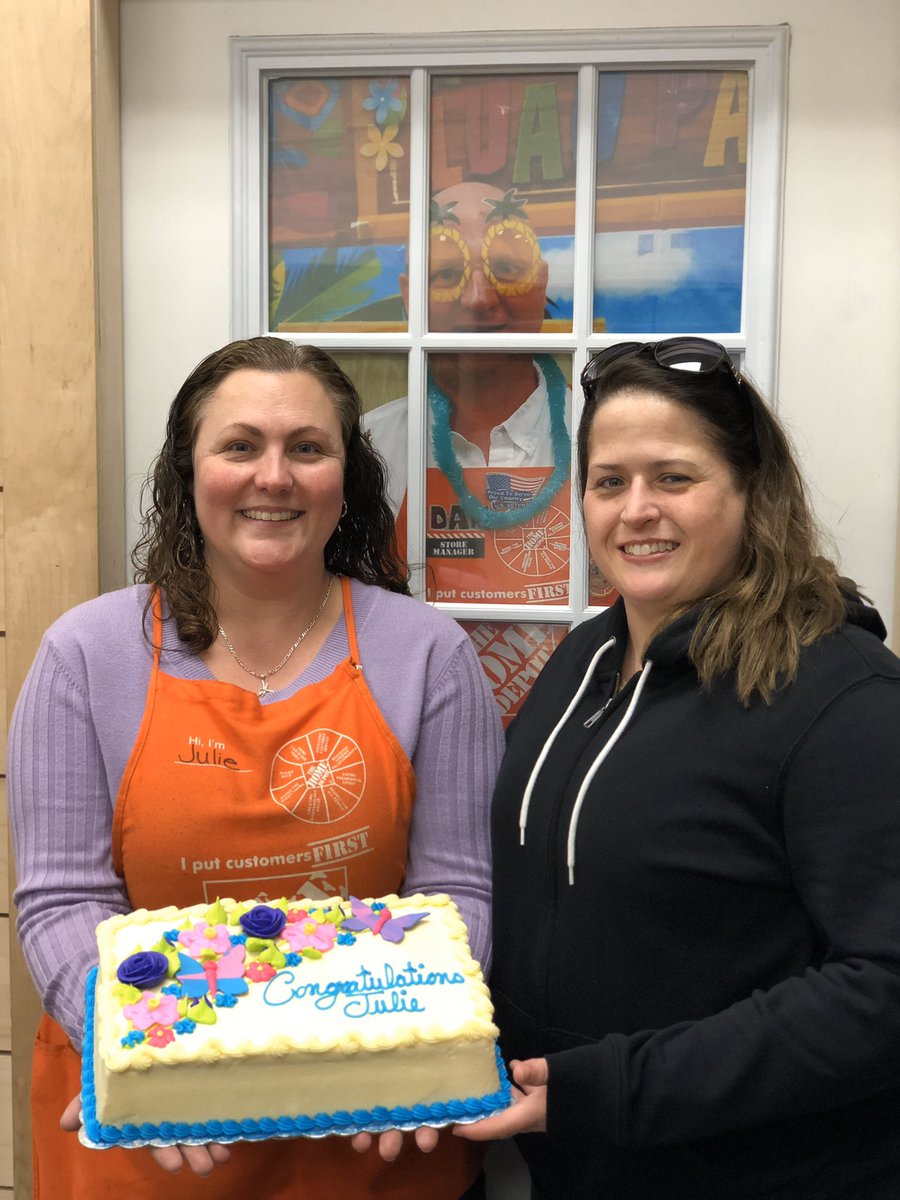 Julie we are sad/happy. You will be extremely missed. #SASM4Life @spohn3857 <a href="/LeslieR53821195/">Leslie Black</a> <a href="/kelly_broyles/">Kelly Broyles</a> @GardnerD187 <a href="/Jeff_Johnson26/">Jeff Johnson</a> <a href="/HD3857/">Anastasia froehle</a>