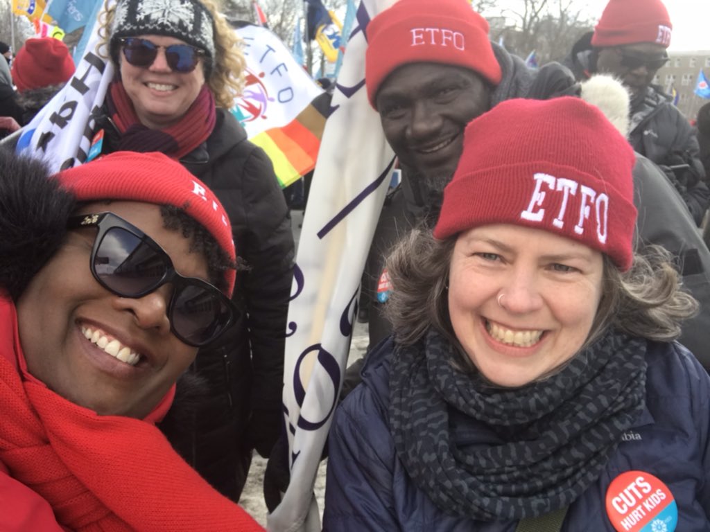 Gailhbc's tweet photo. In Niagara Falls w @OFLabour at #ThePeopleVsConservativeCuts really with #ETFOstrong colleagues. 
@fordnation #BuildAnOntarioForAll #onpoli https://t.co/8DAqPC1a0Y