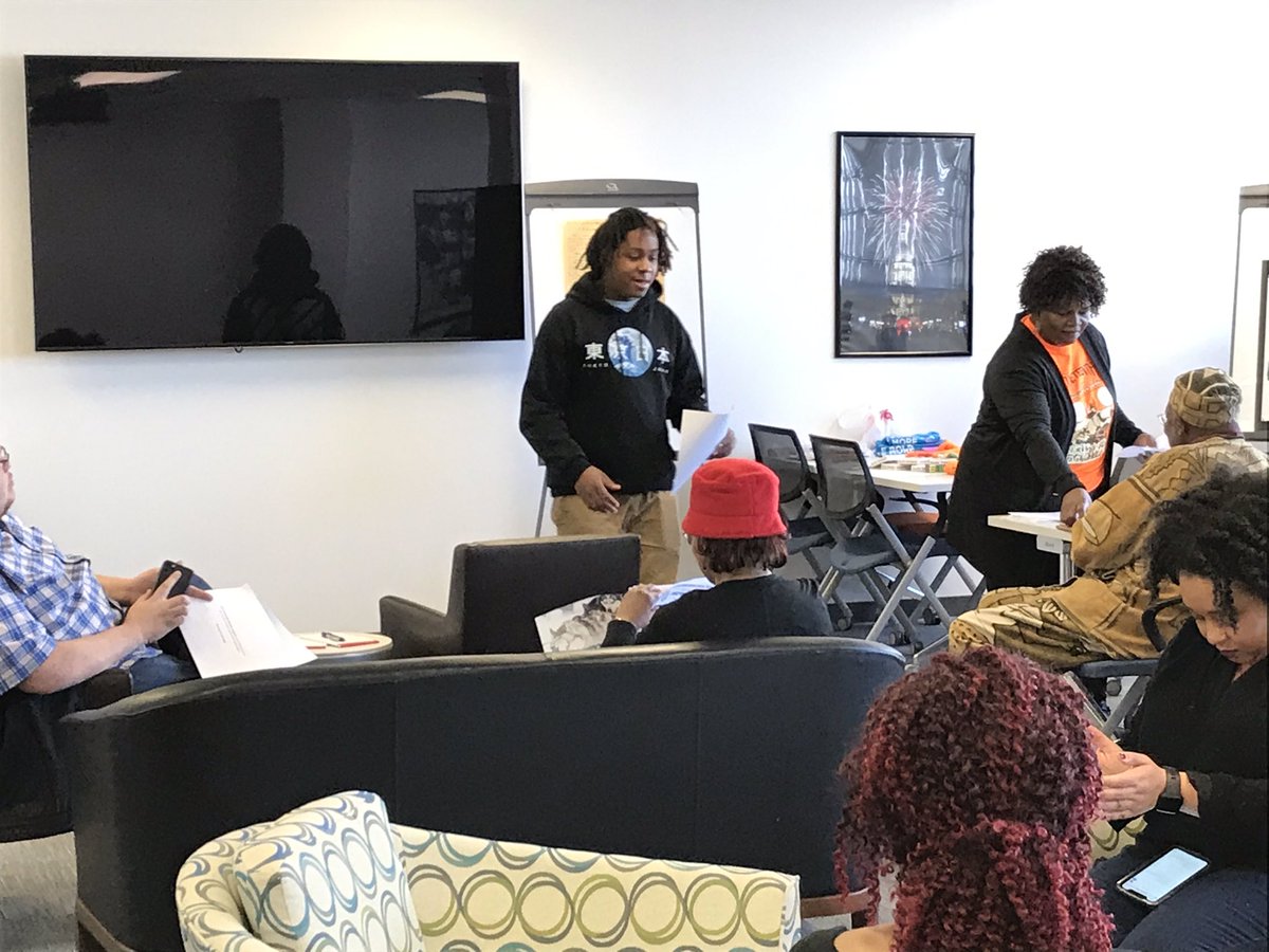 hundmatt's tweet photo. LSJ hosted the kickoff event for the Lansing Juneteenth Celebration’s annual essay and scholarship contest this a.m. Fun, informative, important! #LoveLansing #Juneteenth #LSJmeets https://t.co/JAjUro3ICy