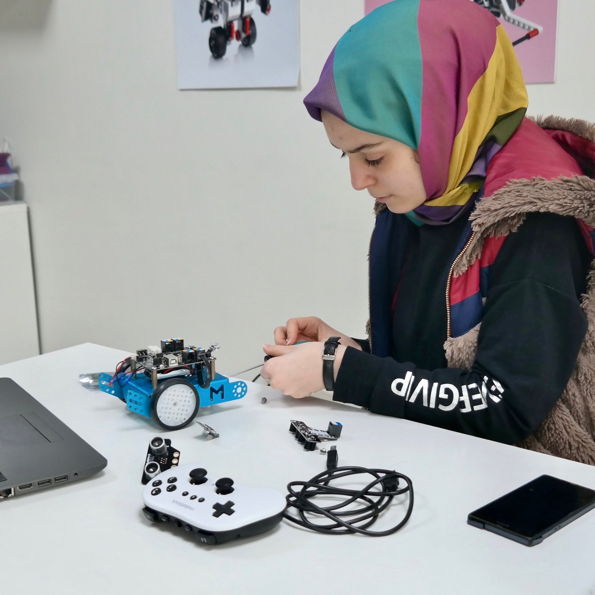 Robot Akademi Kış Okulu Başlıyor!

Yeni dönem kayıtları için web sayfamızı ziyaret edebilirsiniz.
robotakademi.org

#robot #robotik #programlama #kodlama #elektronik #arduino #lehim #havya #maker #makers #robotakademi #mbot #makeblock #makex #makex2020