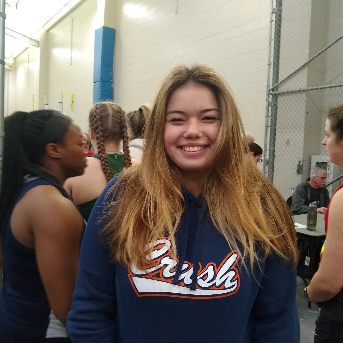 Congratulations to the first Littleton shot puter to EVER throw at the All-State meet.  That's right, she throws like a girl, don't you wish you did? Of the 21 throwers, 16 were seniors and Kasey was 1 of 2 sophomores.  ♥️🐅💪