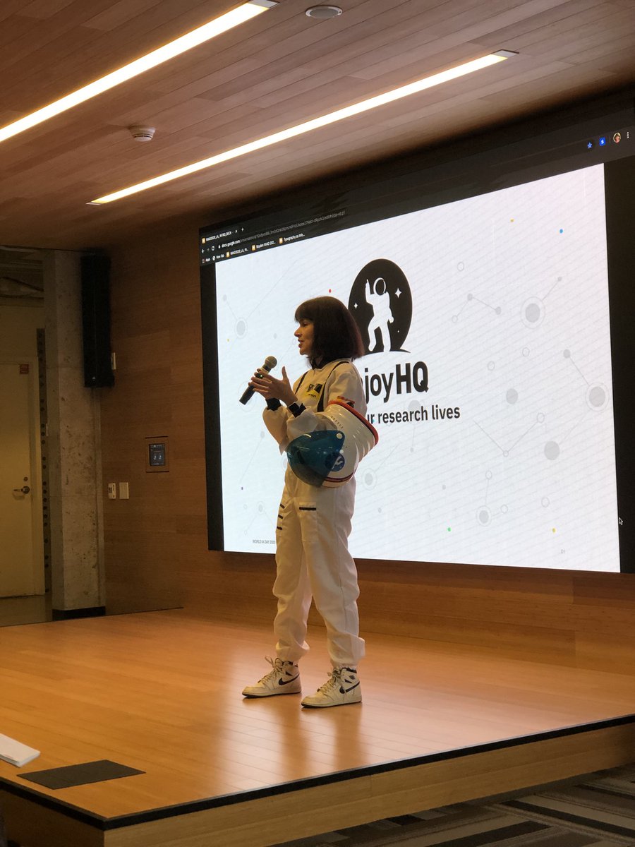 heyenjoyhq's tweet image. Our very own ⁦@Sofiaqt⁩ 👨‍🚀introducing ⁦@heyenjoyhq⁩ at @worldIAday ⁦@wiadLA⁩ 
#WIAD2020 #WIADLA #TheIAElement