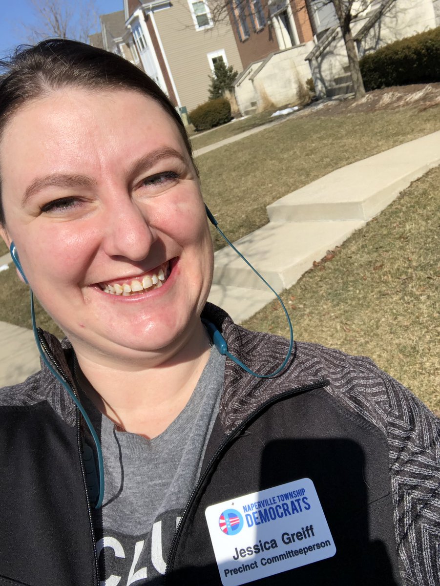 JessBluemke's tweet photo. Beautiful day to knock doors for the @NapervilleDems! #PrecinctCommitteeperson https://t.co/DlYleIxlbt