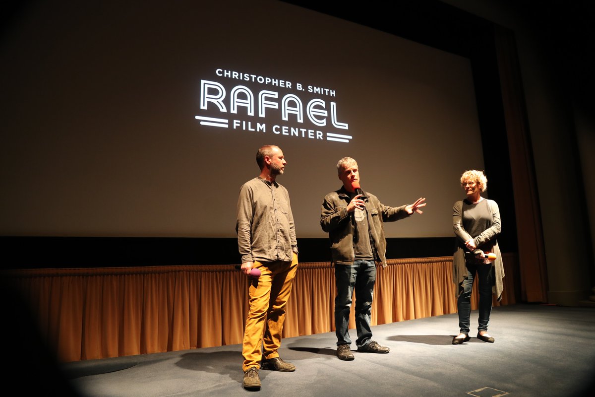 cafilminstitute's tweet photo. Thanks so much to #RichardLevien & #FrazerBradshaw for coming to #SmithRafael last Thursday night w/ their film @CollisionsMovie, here w/ @CafilmEdu Dir. Joanne Parsont for an insightful Q&A. And thanks to our audience who came out in support of this film!
📸George Lazarus https://t.co/d1v9ju3Fky