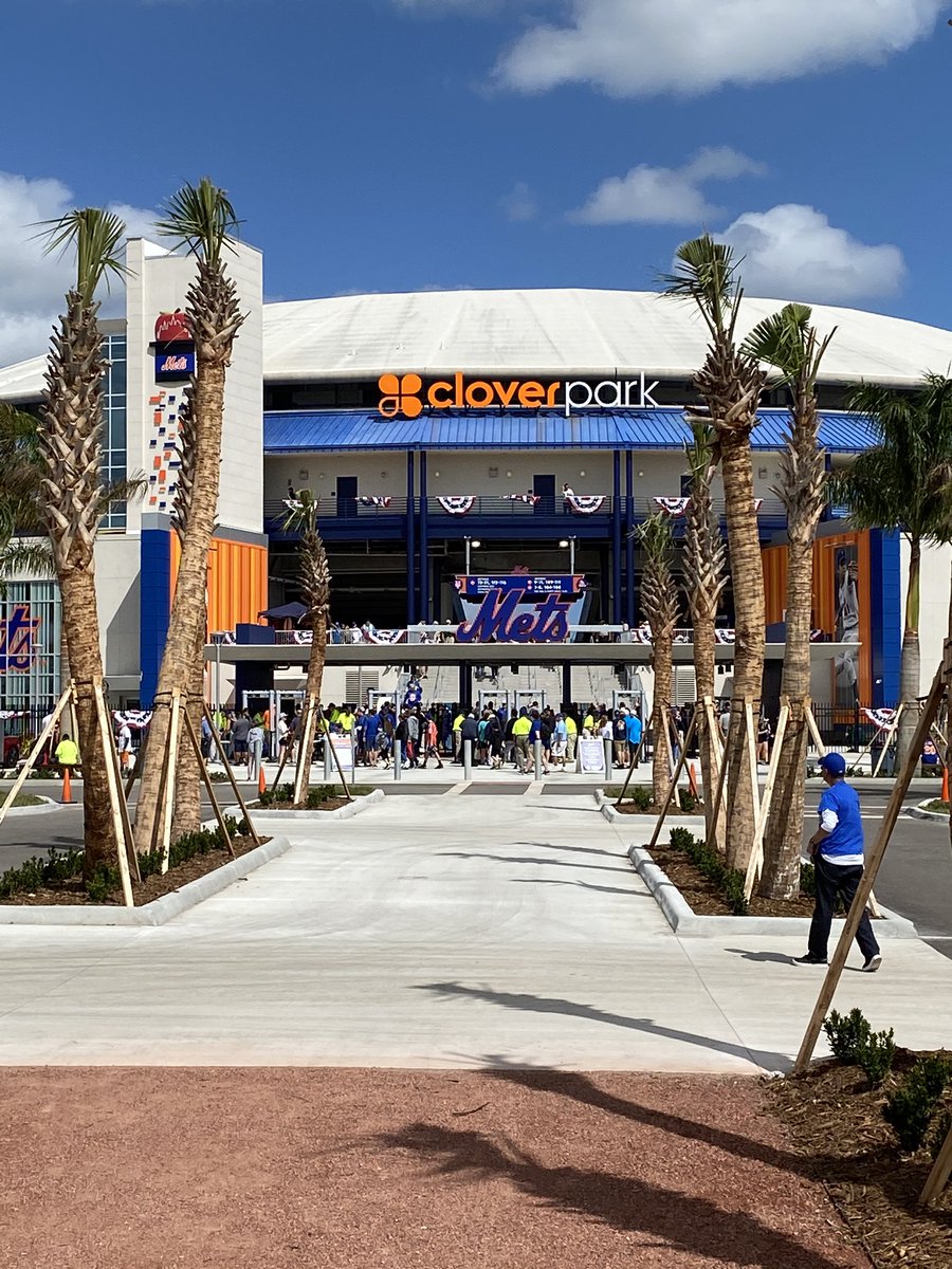 Baseball is in the air in Port St. Lucie.  Let’s go Mets!