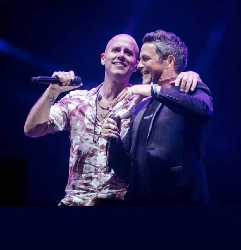 Jany2b's tweet image. Fue un encuentro lleno de mucha emoción gracias por ser seres especiales ♥️

Los admiro y quiero @gianmarcomusica 
@AlejandroSanz