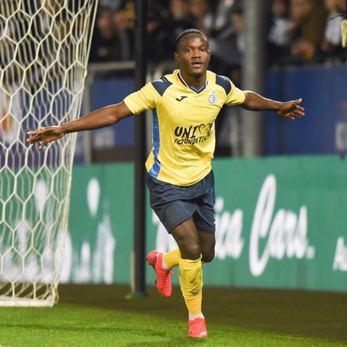 sorrybah14's tweet image. Croyez en vous et n’abandonnez jamais même pendant les pires moments de votre vie continuez votre chemin🙏🏾🤲🏾⚽️⚽️#MerciL’equipe#