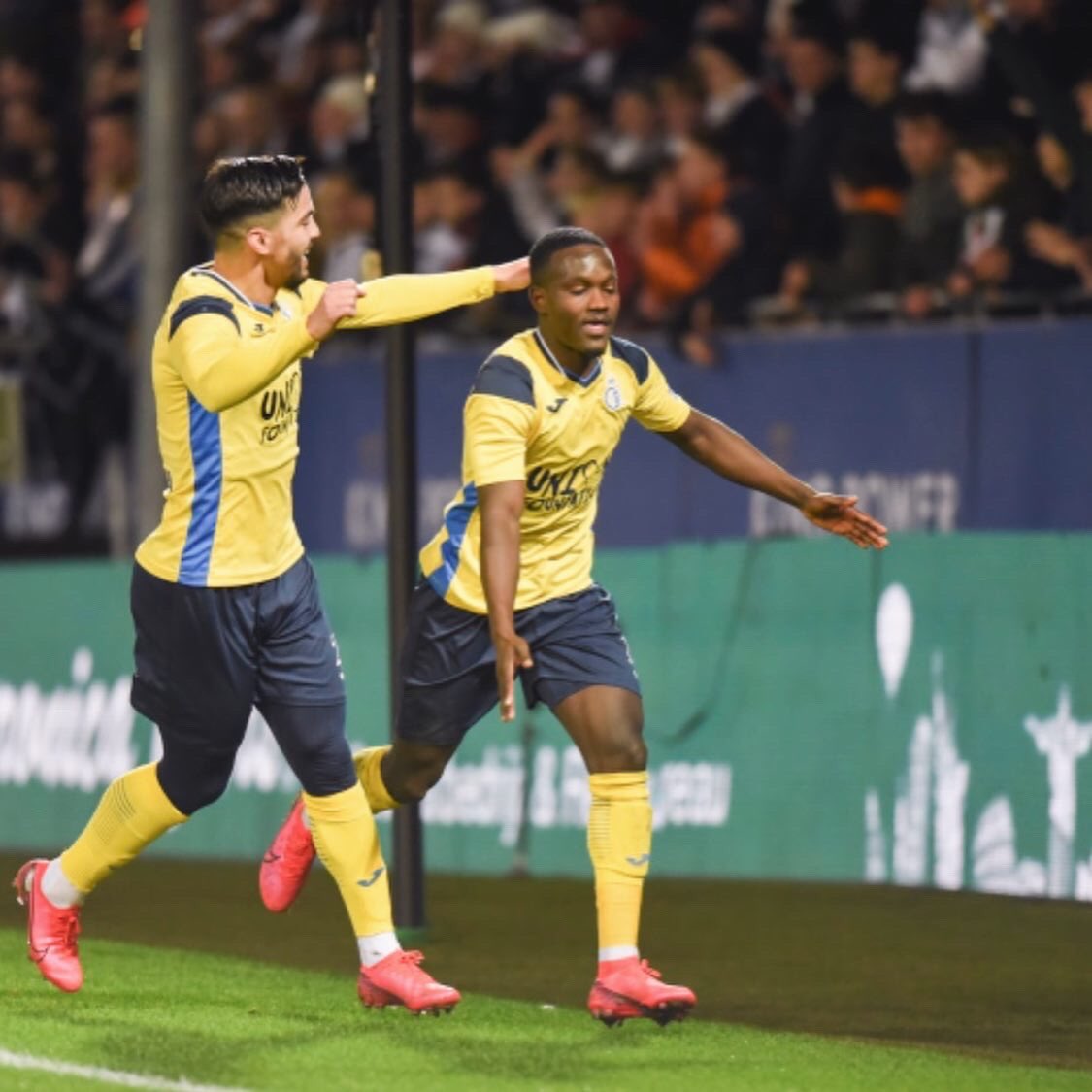 sorrybah14's tweet image. Croyez en vous et n’abandonnez jamais même pendant les pires moments de votre vie continuez votre chemin🙏🏾🤲🏾⚽️⚽️#MerciL’equipe#