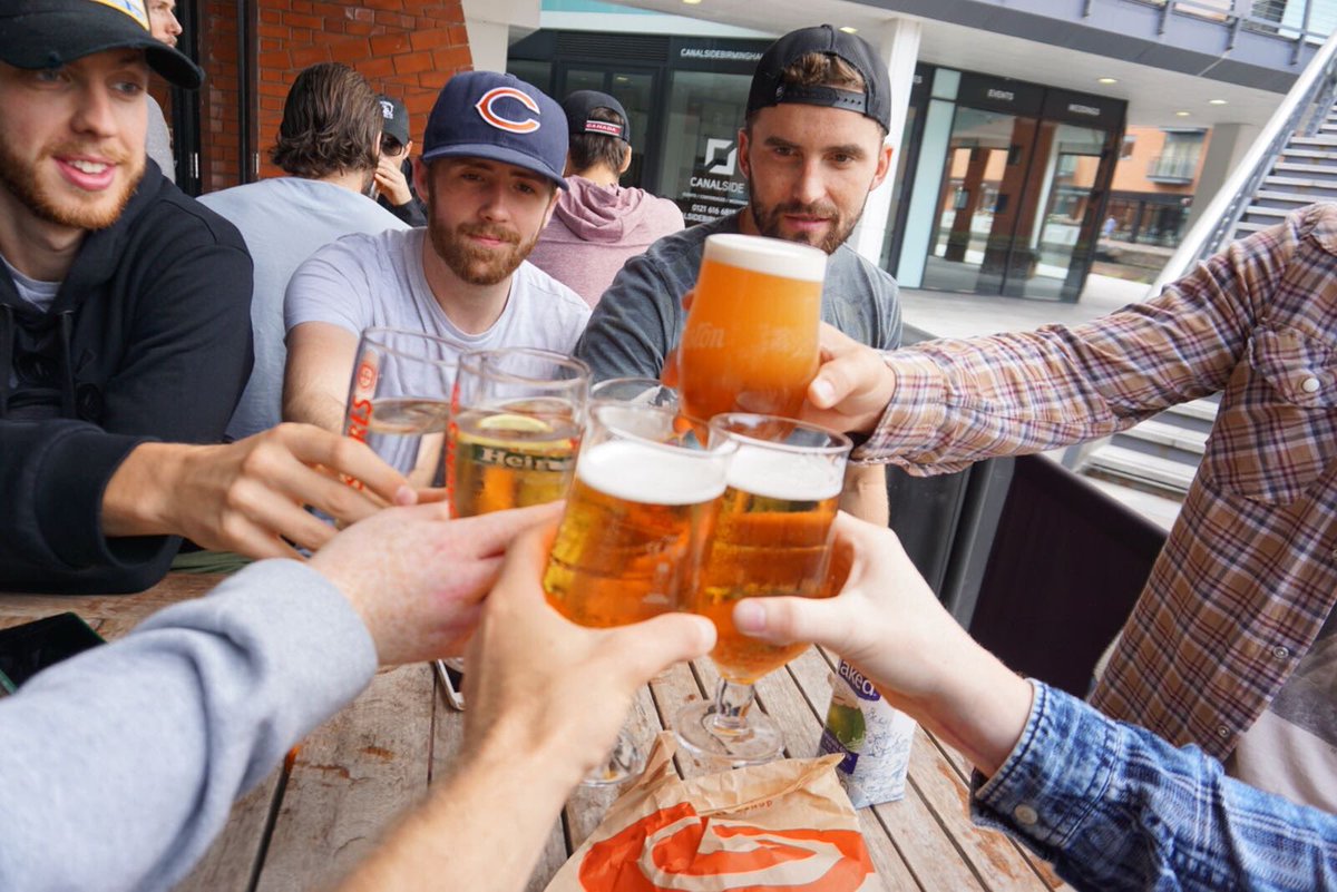 Wish I could be there on Tuesday for ⁦<a href="/rvenus59/">Ross Venus</a>⁩ big day!!! Congrats on 10 years with ⁦<a href="/covblazehockey/">Coventry Blaze 🐲🏒</a>⁩ mate. Hell of a player and even better teammate. Cheers and enjoy! 🍻