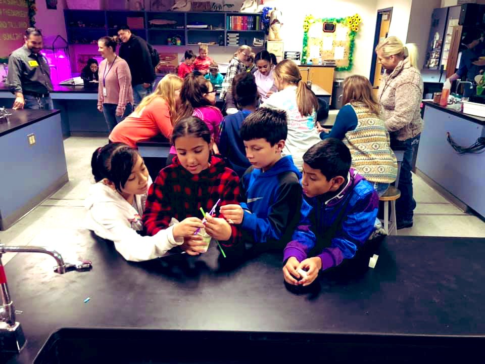ltxisd's tweet photo. #EngineeringWeek2020 @Melissa44599283 “We always enjoy coming to Louise ISD to work with students! Thanks Keri Jones for inviting Ensight Haynes Whaley to share a little bit about what we love to do. Students were fantastic and the 5th graders asked the absolute best questions!” https://t.co/N5JhtsDsLX